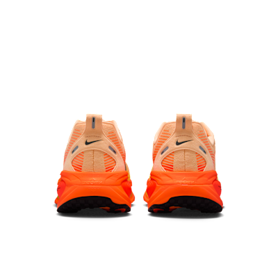 Sizing Nike Vomero 18 橙色粉筆/全橙色/螢光/黑色 HM6803-700