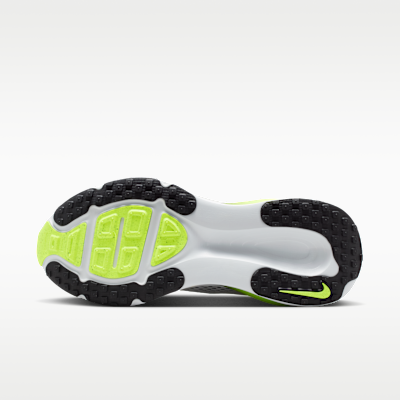 Lookbook Nike Vomero 18 Photon Dust/Volt/Black HM6803-021