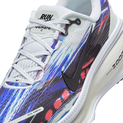 Nike Vomero 18 SE IB8164-999 Sizing Nike Vomero 18 SE IB8164-999