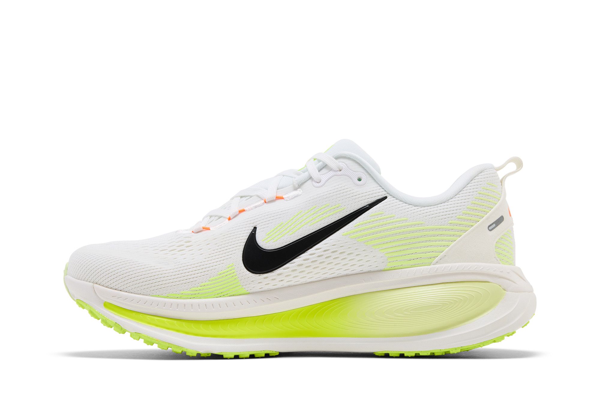 Lookbook Nike Vomero 18 Putih Barely Volt Hitam HM6803-120