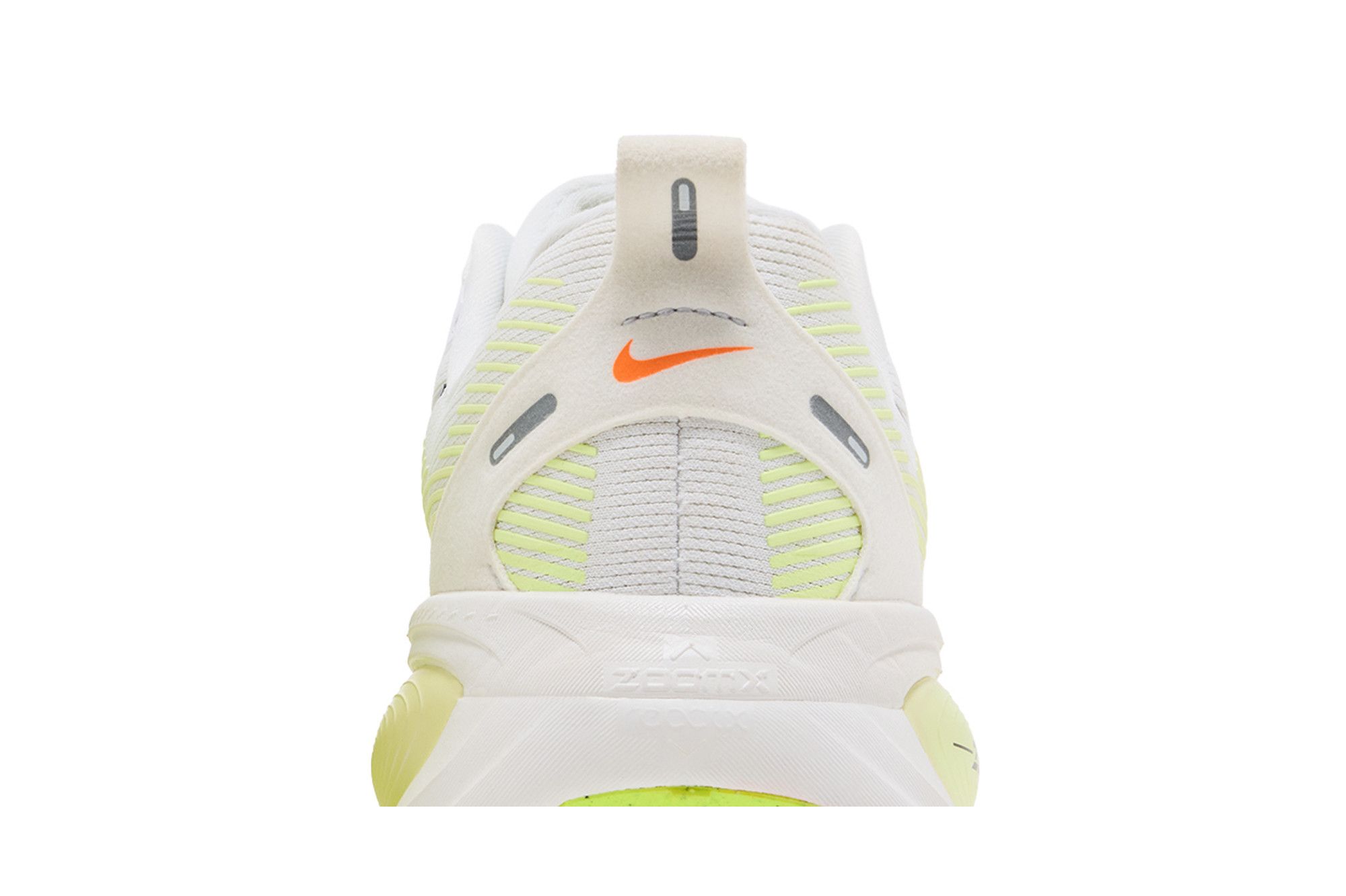 Sizing Nike Vomero 18 Putih Barely Volt Hitam HM6803-120