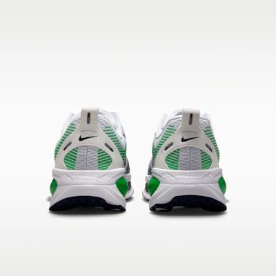 Nike Vomero 18 White/Green Spark/Midnight Navy HM6803-115 Details for Nike Vomero 18 White/Green Spark/Midnight Navy HM6803-115
