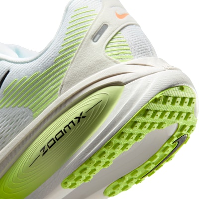 ナイキ ヴォメロ 18 ホワイト/ボルト/ベアリーボルト/ブラック IF0514-120 Cheap ナイキ ヴォメロ 18 ホワイト/ボルト/ベアリーボルト/ブラック IF0514-120