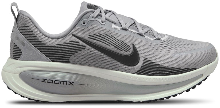 nike-vomero-18-wolf-grey-pure-platinum-anthracite-hm-6803-012
