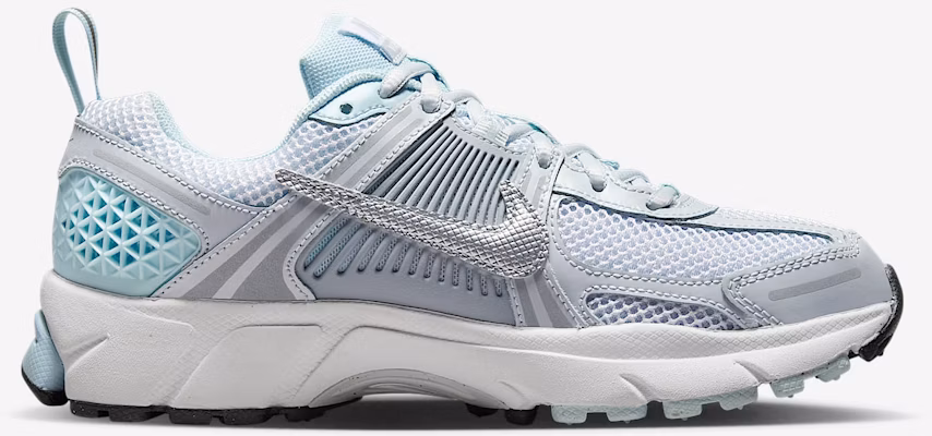 (Youth) Nike Vomero 5 'White Pure Platinum' HF6998-102 Lookbook (Youth) Nike Vomero 5 'White Pure Platinum' HF6998-102