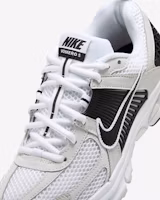 Sizing 耐克Vomero 5 '白色純鉑金' HF6998-103 HF6998-104