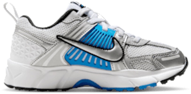 (Youth) Nike Vomero 5 HF6999-105 Lookbook (Youth) Nike Vomero 5 HF6999-105