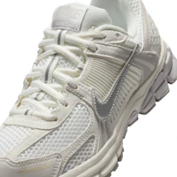 Sizing (JR) Nike Vomero 5 Jualan Kelabu Bust/Kelabu College/Perak Metalik HF6998-108