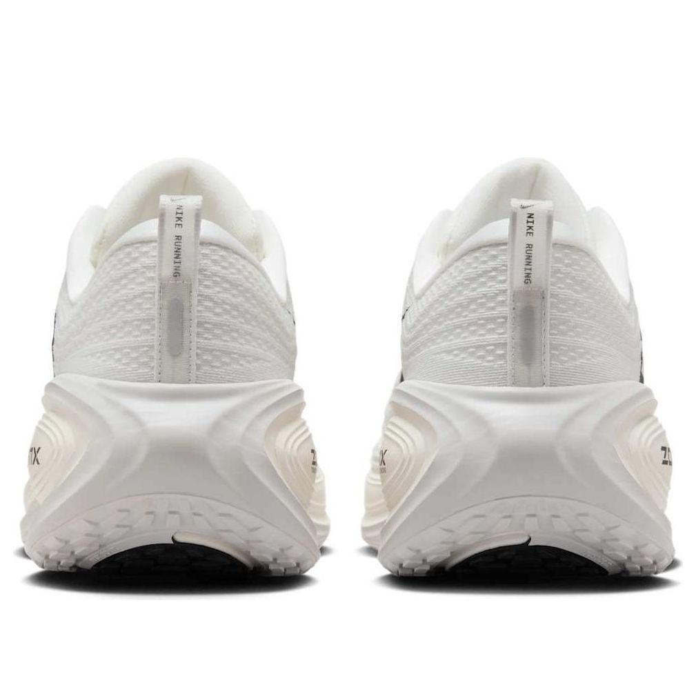 Lookbook 나이키 보메로 플러스 '런 팩' IH2268-100