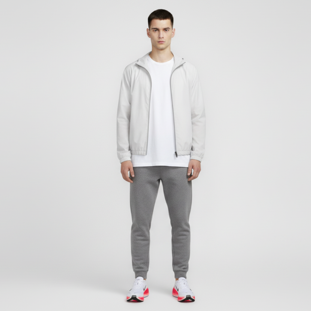 Lookbook 耐克 Vomero Plus &#x27;白色亮深红&#x27; HV8150-100