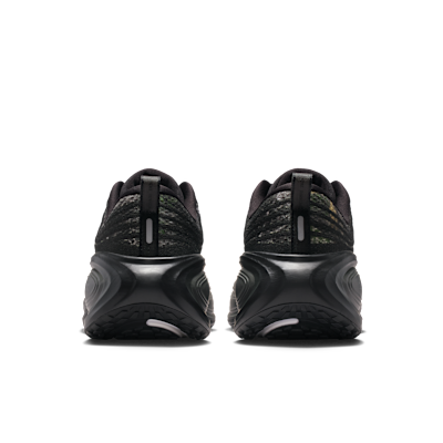 Sizing Nike Vomero Plus 黑/深煙灰/深灰/金屬深灰 IM3985-001