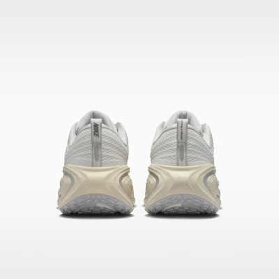 Nike Vomero Plus Tinte Platino/Gris Niebla/Gris Hierro/Plata Reflectante IQ0308-094 Details for Nike Vomero Plus Tinte Platino/Gris Niebla/Gris Hierro/Plata Reflectante IQ0308-094