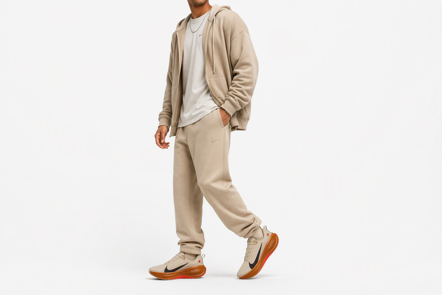 Order NIKE VOMERO PLUS 跑鞋 IM6679258