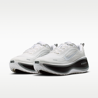 Details for Nike Vomero Plus 白/黑/灰/銀運動鞋 II7181-102