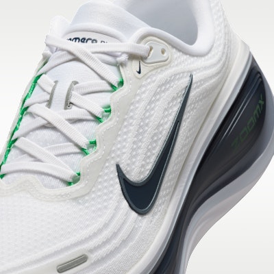 Nike Vomero Plus 白/綠光/世界靛藍/午夜海軍藍 HV8150-109 Sizing Nike Vomero Plus 白/綠光/世界靛藍/午夜海軍藍 HV8150-109