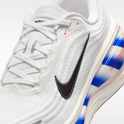 Nike Vomero Plus 白/競速藍/亮深紅/黑 II5257-100 Sizing Nike Vomero Plus 白/競速藍/亮深紅/黑 II5257-100