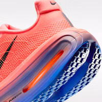 Sizing Nike Vomero Premium „Atomic Pink/Racer Blue/Crimson Tint“ HQ2050-600