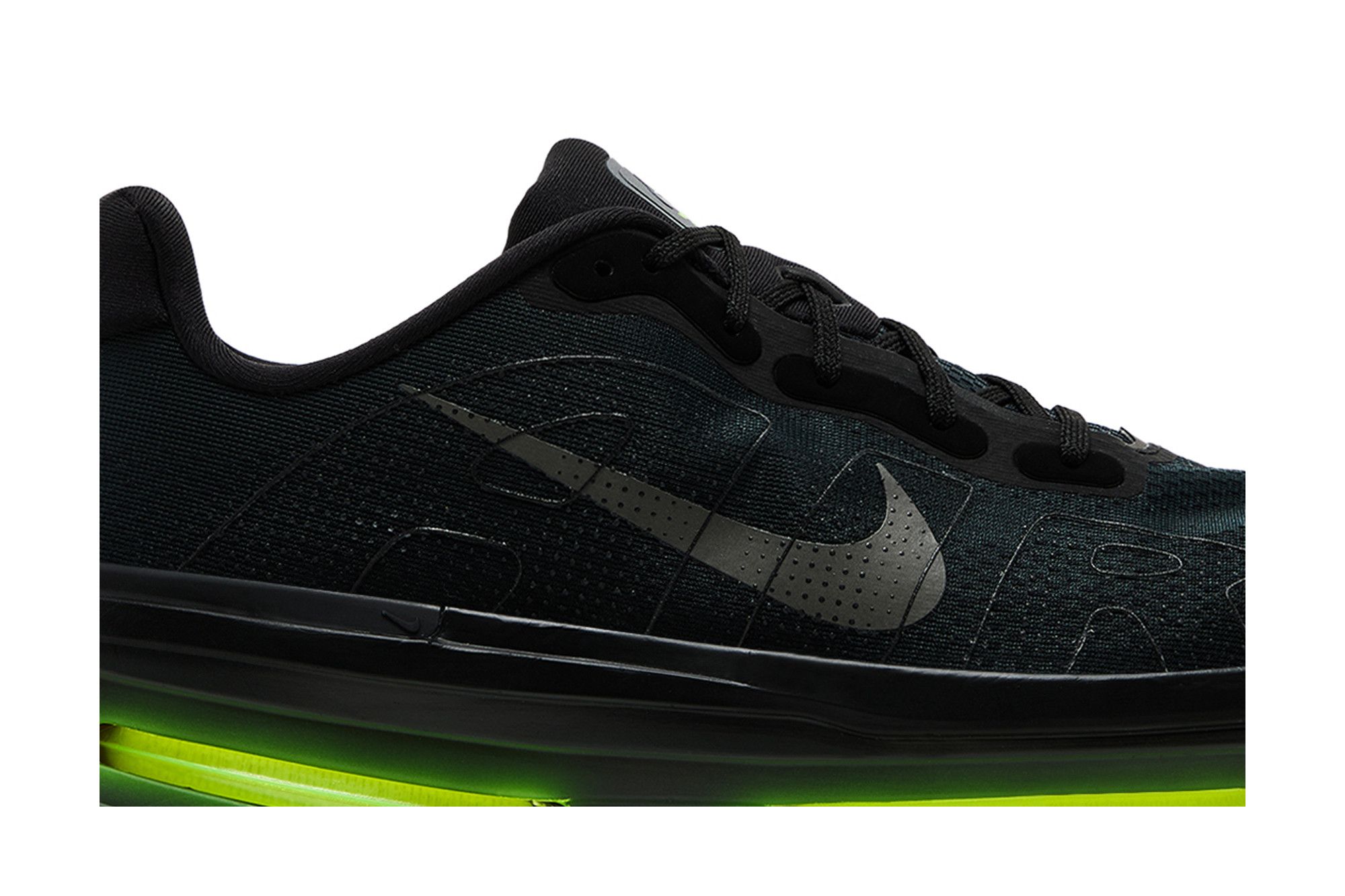 Lookbook Nike Vomero Premium 黑綠配色 HQ2050-001