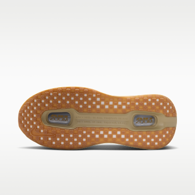 Order Nike Vomero 高級版 沙漠卡其/淺卡其/椰奶白/反光銀 IM8334-200