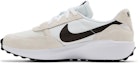 Lookbook Nike Waffle Debut 'Putih Hitam' FJ4195-100