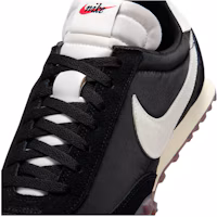 Details for Nike Waffle Racer 黑色椰奶口香糖跑鞋 IM8658-001