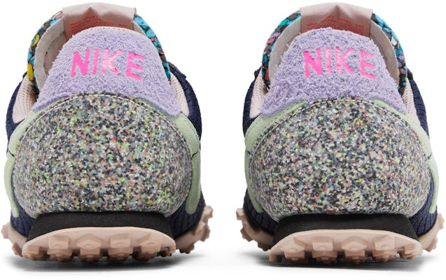 Nike Waffle Racer 'Crater' DA4656-400 Details for Nike Waffle Racer 'Crater' DA4656-400