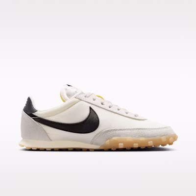 Nike Waffle Racer Sale/Coconut Milk/Gum Light Brown/Hitam IM8658-101 Lookbook Nike Waffle Racer Sale/Coconut Milk/Gum Light Brown/Hitam IM8658-101