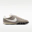 Lookbook Nike Waffle Racer SE Moon Parcel/Shadow Header/Coconut Milk/Sale IM8673-001