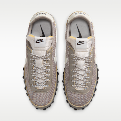Shop Nike Waffle Racer SE Moon Parcel/Shadow Header/Coconut Milk/Sale IM8673-001