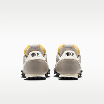 Details for Nike Waffle Racer SE Moon Parcel/Shadow Header/Coconut Milk/Sale IM8673-001