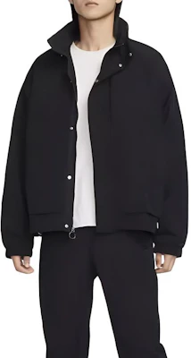 Nike Jaket Longgar Tahan Air UV Protection Warna Hitam FZ0715-010 Shop Nike Jaket Longgar Tahan Air UV Protection Warna Hitam FZ0715-010