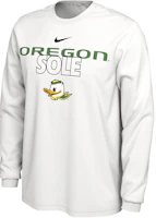 Nike White Printed Crew Neck Long Sleeve T-Shirt FV7617-100 Nike White Printed Crew Neck Long Sleeve T-Shirt FV7617-100