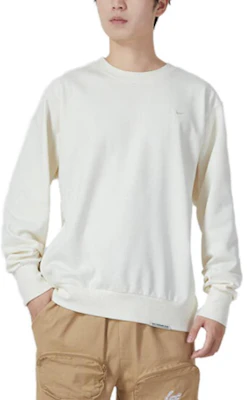 Nike 白色簡約透氣圓領套頭毛衣 DQ5821-027 Shop Nike 白色簡約透氣圓領套頭毛衣 DQ5821-027