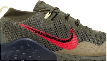 나이키 와일드호스 7 "카고 카키 시렌 레드" CZ1856-302 Order 나이키 와일드호스 7 "카고 카키 시렌 레드" CZ1856-302