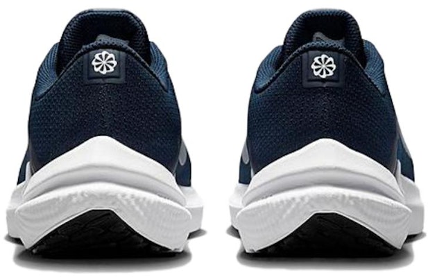 Nike Winflo 10 'College Navy Metallic Silver' Sepatu Lari Pria DV4022-400 Shop Nike Winflo 10 'College Navy Metallic Silver' Sepatu Lari Pria DV4022-400
