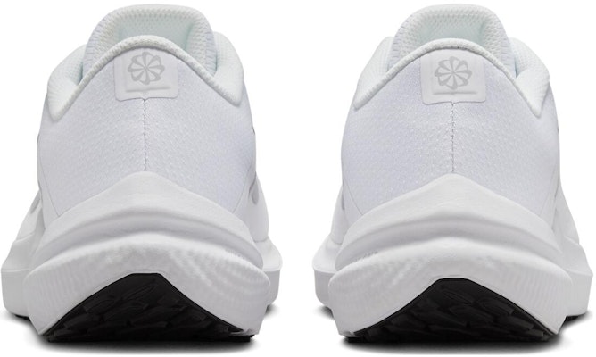 Nike Winflo 10 'Putih Kelabu Serigala' DV4022-102 Purchase Nike Winflo 10 'Putih Kelabu Serigala' DV4022-102