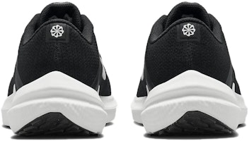 Nike Winflo 10 特寬版 '黑白' FN7992-003 Purchase Nike Winflo 10 特寬版 '黑白' FN7992-003