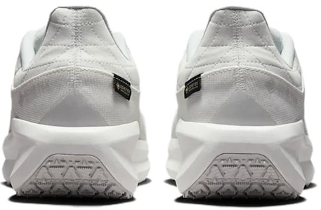 Nike Winflo 11 Gore-Tex 白峰白 光子灰 奶油白 FQ1358-101 Lookbook Nike Winflo 11 Gore-Tex 白峰白 光子灰 奶油白 FQ1358-101