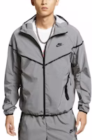 Nike Woven FW24 Flash Tech Reflective Jacket Silver/Black FZ7586-035 Nike Woven FW24 Flash Tech Reflective Jacket Silver/Black FZ7586-035