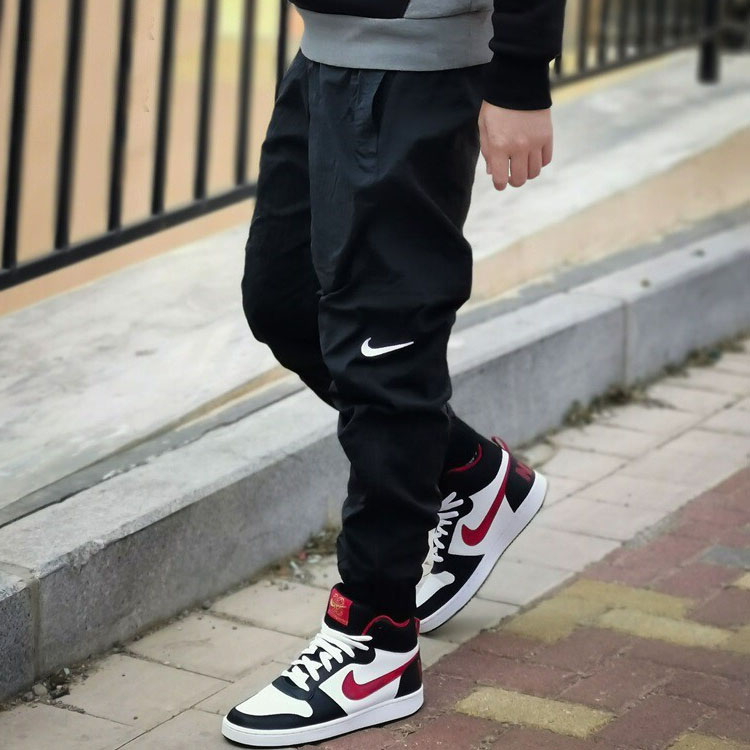 Purchase Nike Woven Loose Fit Quick-Dry Celana Jogger Knit Hitam CN5305-010