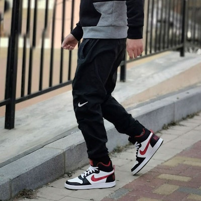 Nike Woven Loose Fit Quick-Dry Celana Jogger Knit Hitam CN5305-010 Details for Nike Woven Loose Fit Quick-Dry Celana Jogger Knit Hitam CN5305-010