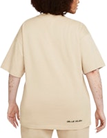 耐吉 x 比莉·艾利什 短袖 T 恤 (亞洲尺寸) '蘑菇色' Shop 耐吉 x 比莉·艾利什 短袖 T 恤 (亞洲尺寸) '蘑菇色'