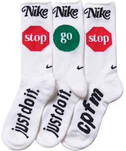 Nike x CPFM ソックス (ホワイト)
Buy Nike x CPFM ソックス (ホワイト)