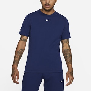 Nike x Drake x Nocta 深藍短袖T恤 (亞洲限定版). DJ5952-492 Purchase Nike x Drake x Nocta 深藍短袖T恤 (亞洲限定版). DJ5952-492