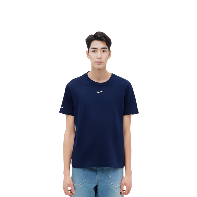 Sizing Nike x Drake x Nocta 深藍短袖T恤 (亞洲限定版). DJ5952-492