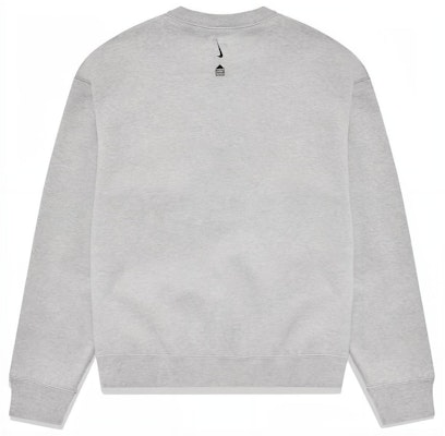 Nike x DSM FW23 Sudadera Unisex Gris Logo Crewneck. DJ2758-063 Lookbook Nike x DSM FW23 Sudadera Unisex Gris Logo Crewneck. DJ2758-063