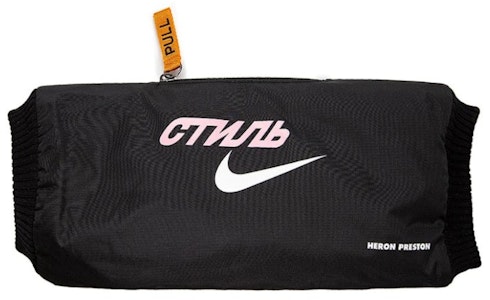 나이키 x 헤론 프레스톤 하이퍼웜 핸드워머 (블랙)
Buy 나이키 x 헤론 프레스톤 하이퍼웜 핸드워머 (블랙)