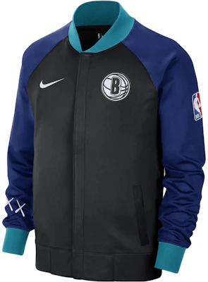 Nike x KAWS NBA Brooklyn Nets Showtime City Edition Jaket Hitam FB3498-010 Buy Nike x KAWS NBA Brooklyn Nets Showtime City Edition Jaket Hitam FB3498-010