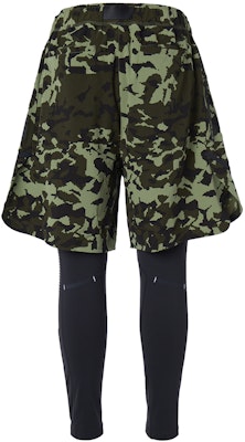 Nike x MMW Celana Ketat 2-in-1 Camo Hijau AR5615-010 Lookbook Nike x MMW Celana Ketat 2-in-1 Camo Hijau AR5615-010
