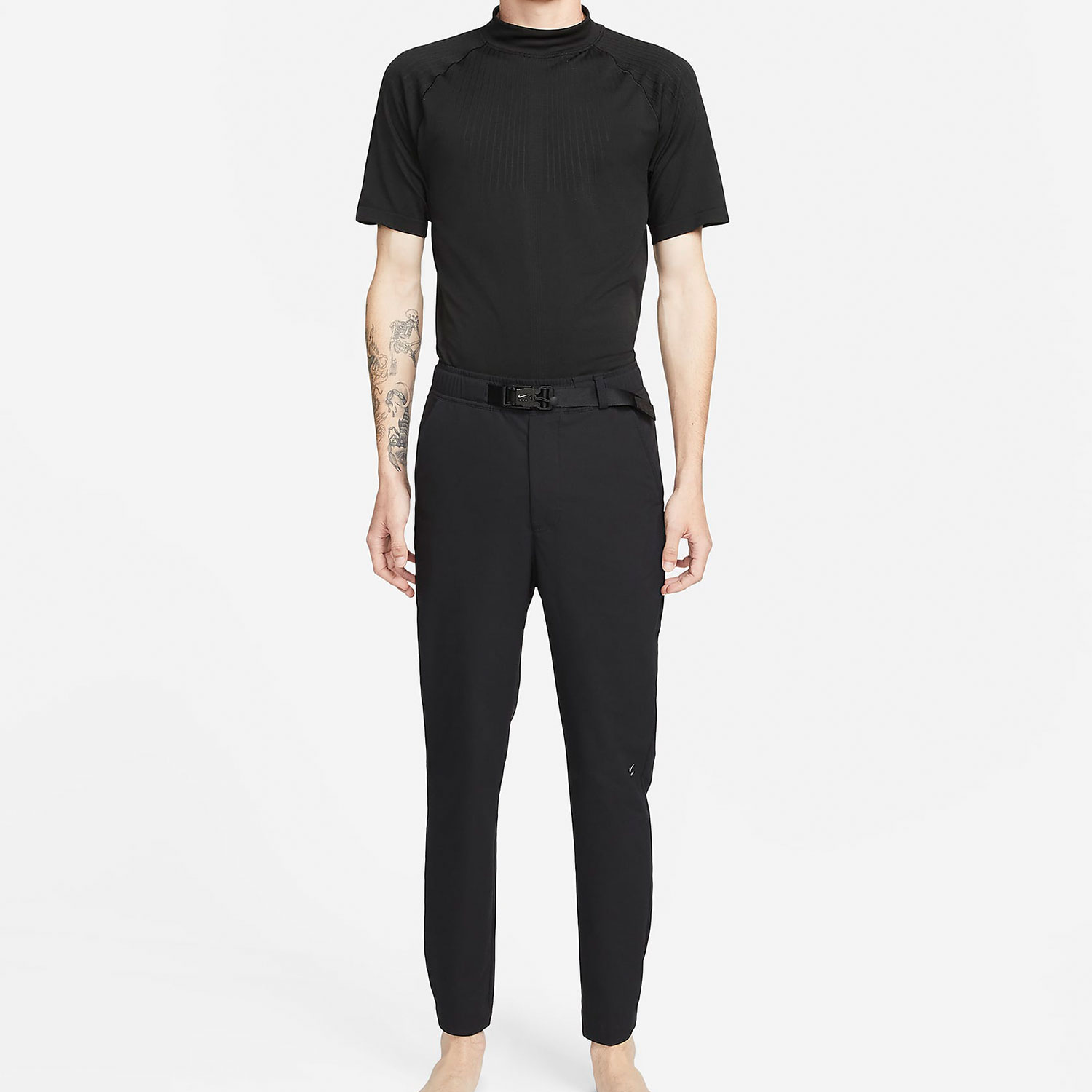 Details for Nike x MMW SS22 Celana Kasual Hitam Pinggang Elastis Model Lurus. DD9433-010